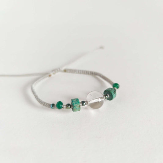 Hegyikristály - Afrikai Türkiz Makramé karkötő