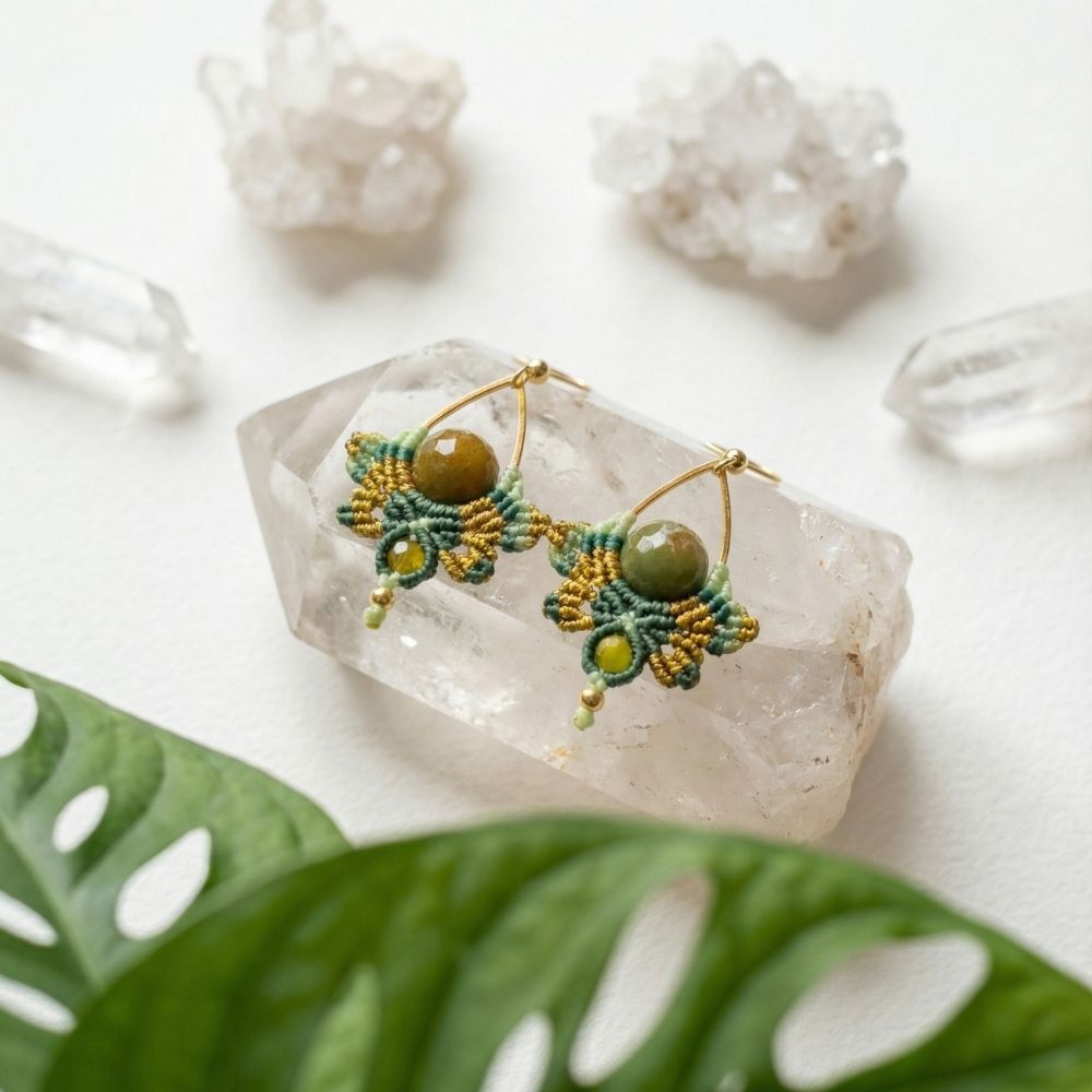 Arany-zöld Nyx fülbevaló jáspissal és acháttal