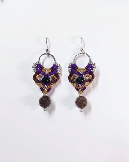 Barnás lila Aphrodite fülbevaló óceán jáspissal és ónixszal