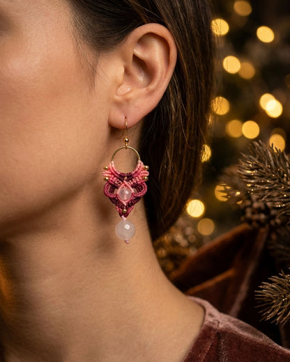 Rózsaszín-bordó Aphrodite fülbevaló rózsakvarccal