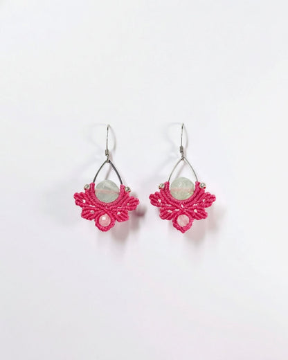 Magenta Nyx fülbevaló fluorittal