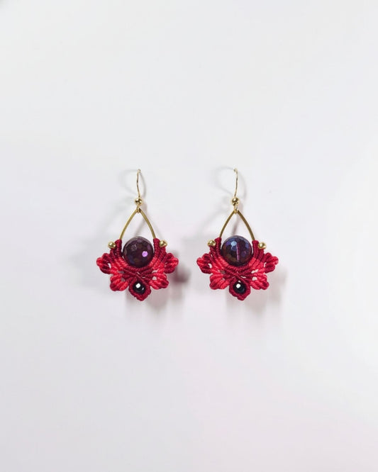 Bordó Nyx fülbevaló mookaittal és acháttal